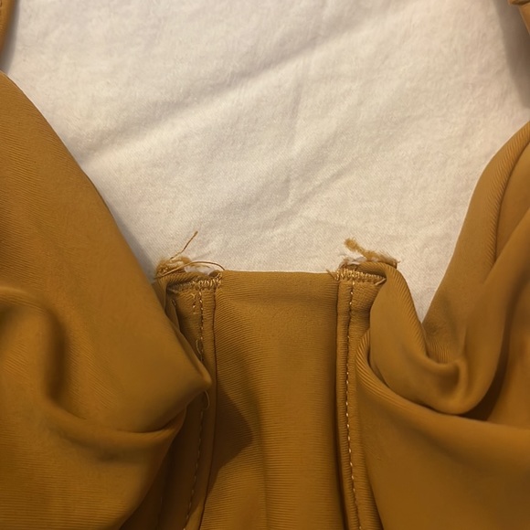 Code B Yuni Top - Picture 3 of 4